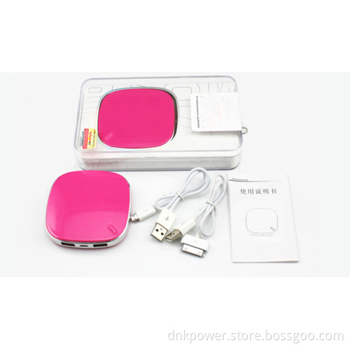 Universal Gift Power Bank 4000mAh for Mobile Phones (DNK-PB4000I)